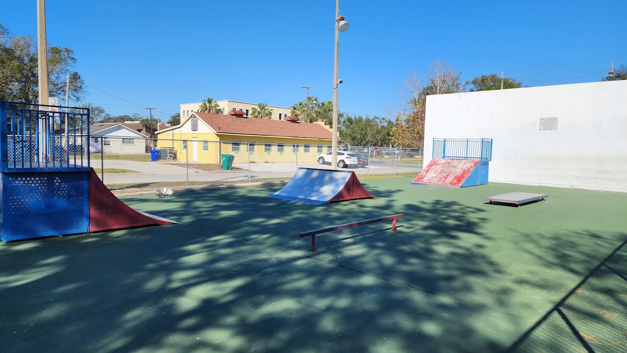 Maple Street Park