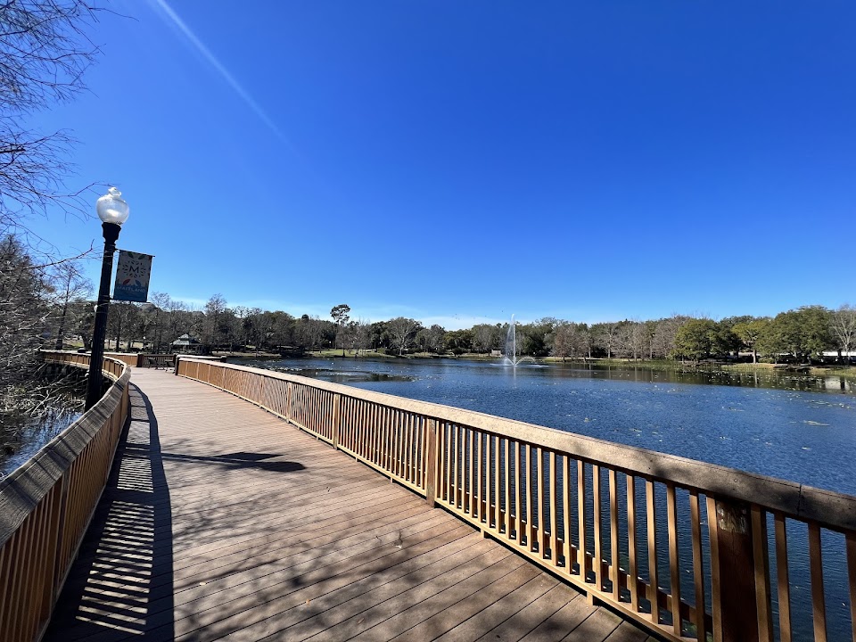 Lake Lily Park