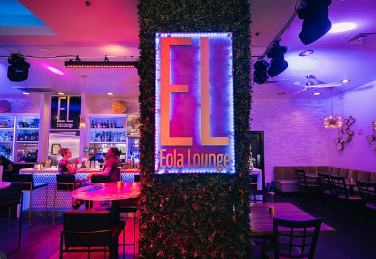Eola Lounge
