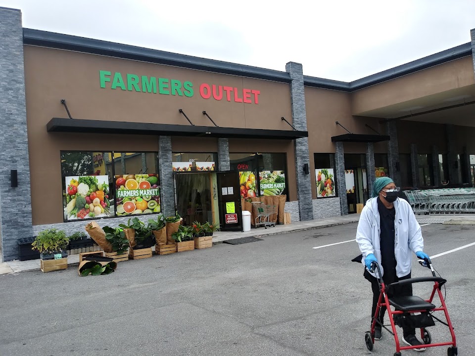 Longwood Farmers Market (Farmers Outlet)