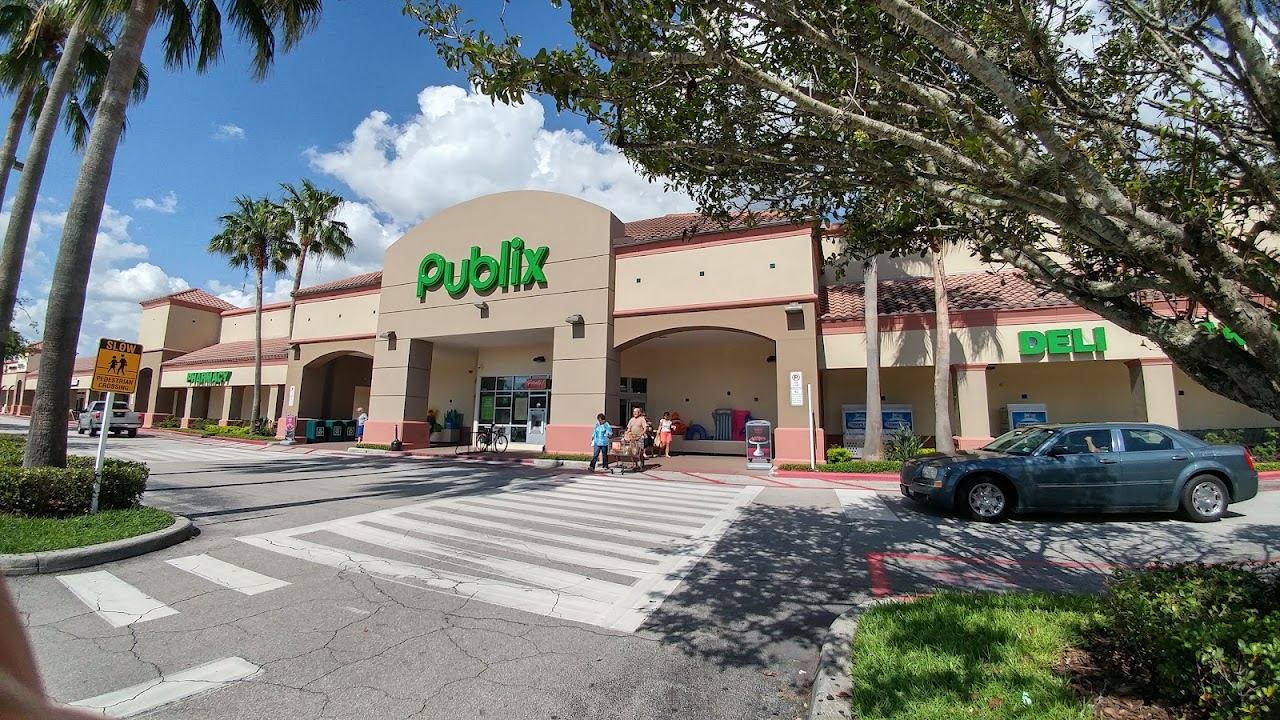 Publix Super Market at Plantation Grove Shopping Center