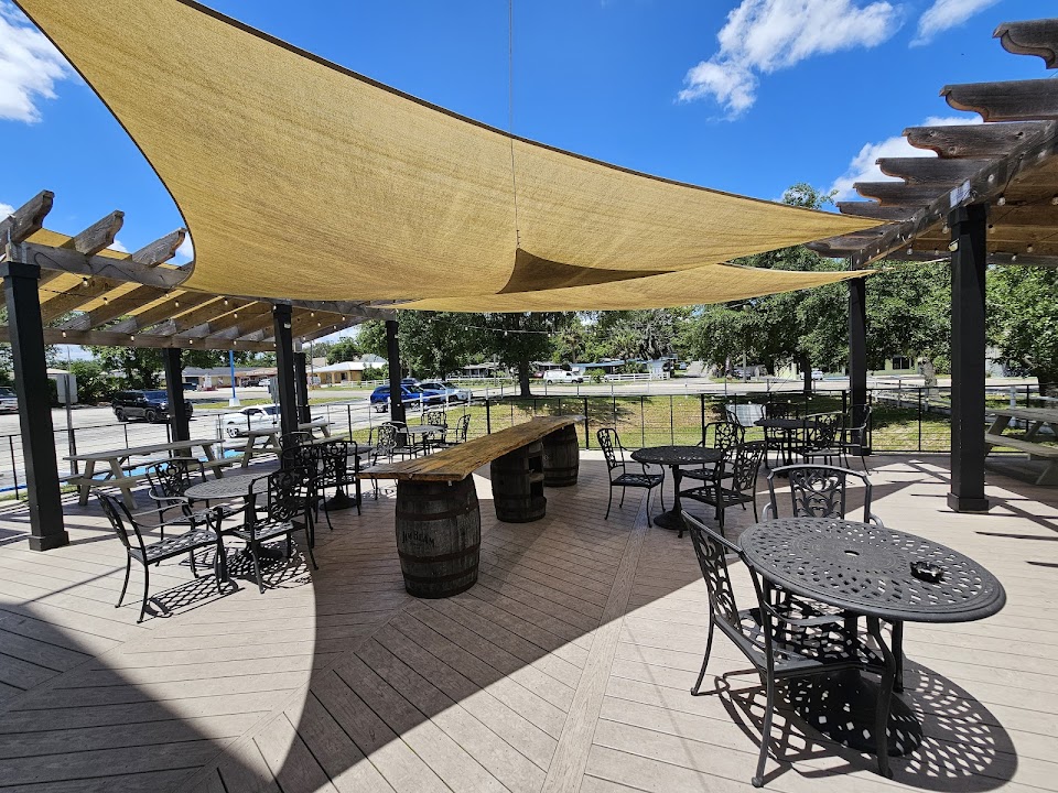 Riverwalk Pizzeria & Brew Pub - Blue Springs Brewing