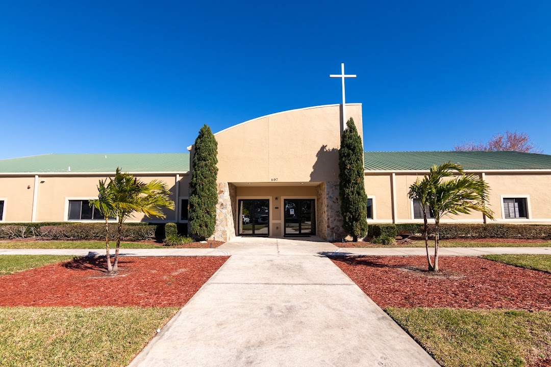 Sunlight Community Church at Winter Garden