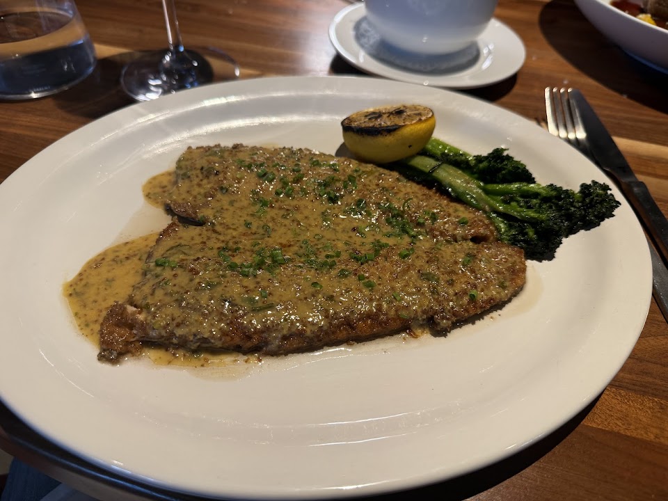 The Grove Bar + Kitchen