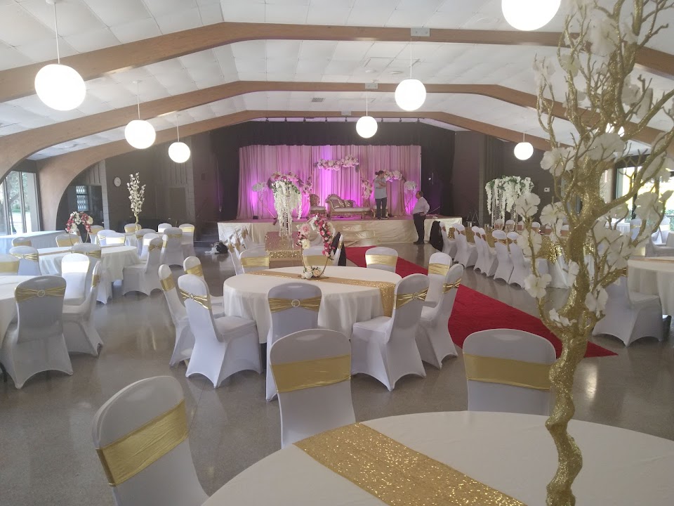 Venue on Lake Lily / Maitland Civic Center