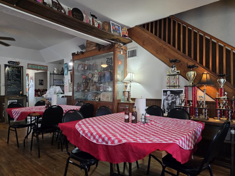 Cooter's Smokehouse