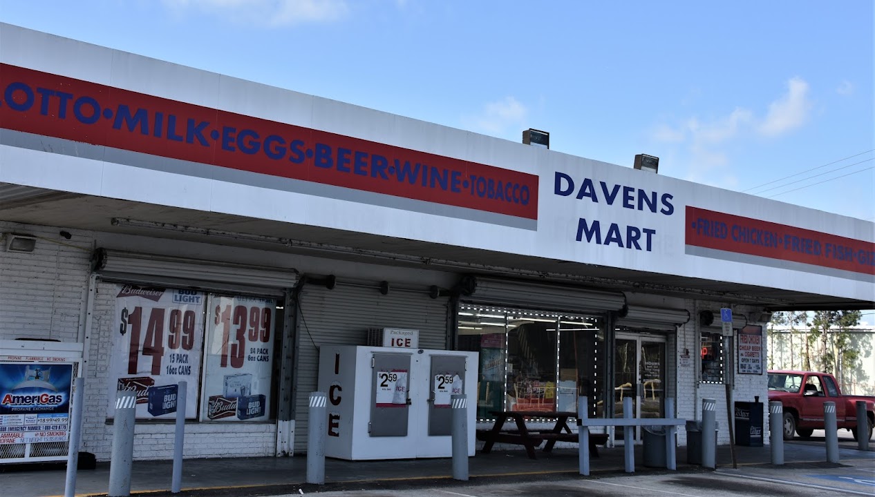 DAVENPORT FOOD MART