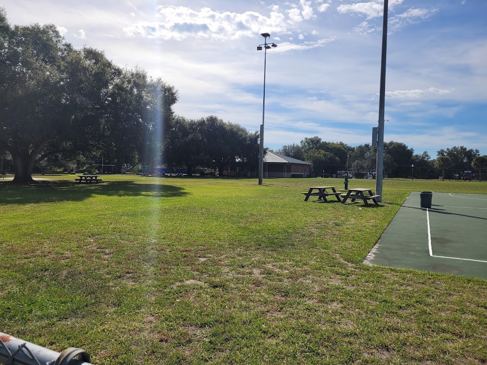 Alonzo Williams Park/Billie Dean Community Center