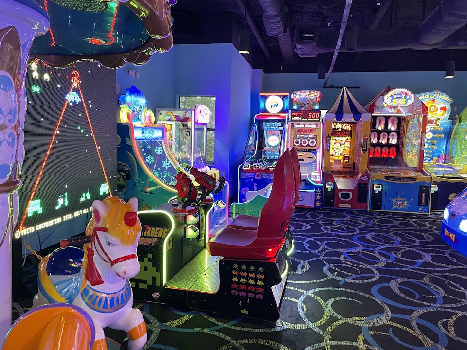 Flip Flop's Family Fun Center